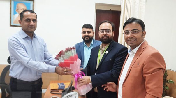 CA. Rohit Ruwatia, CCM & member of CP&GFM in meeting with Sh. Joga Ram, IAS, Secretary, Department of Local Self Government on on November 15, 2022.